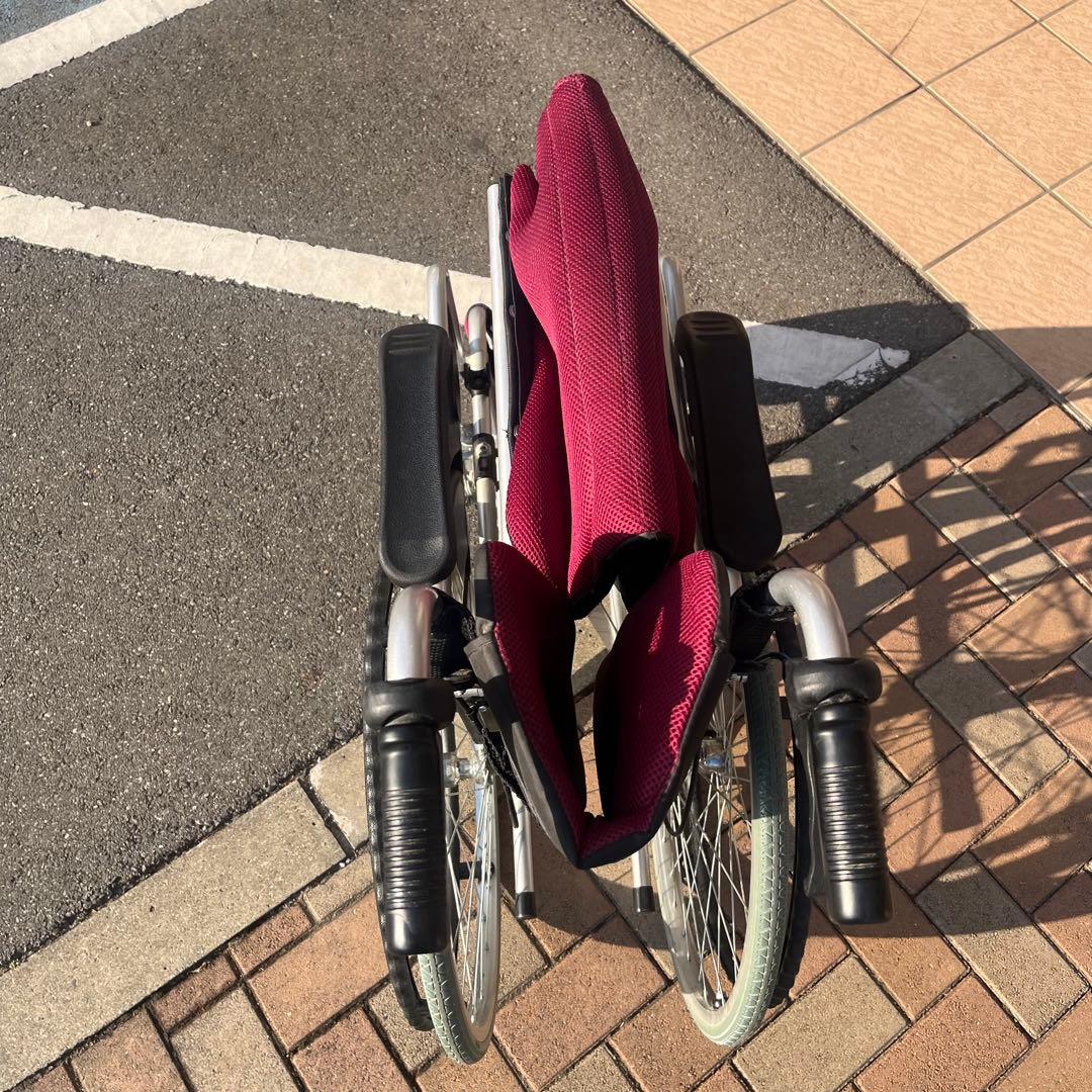 美品 Care-Tec 車椅子 CA-10SU レッド 折りたたみ 自走式