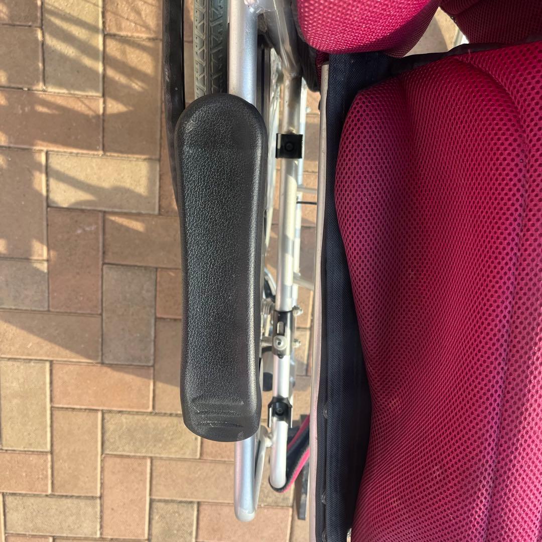 美品 Care-Tec 車椅子 CA-10SU レッド 折りたたみ 自走式