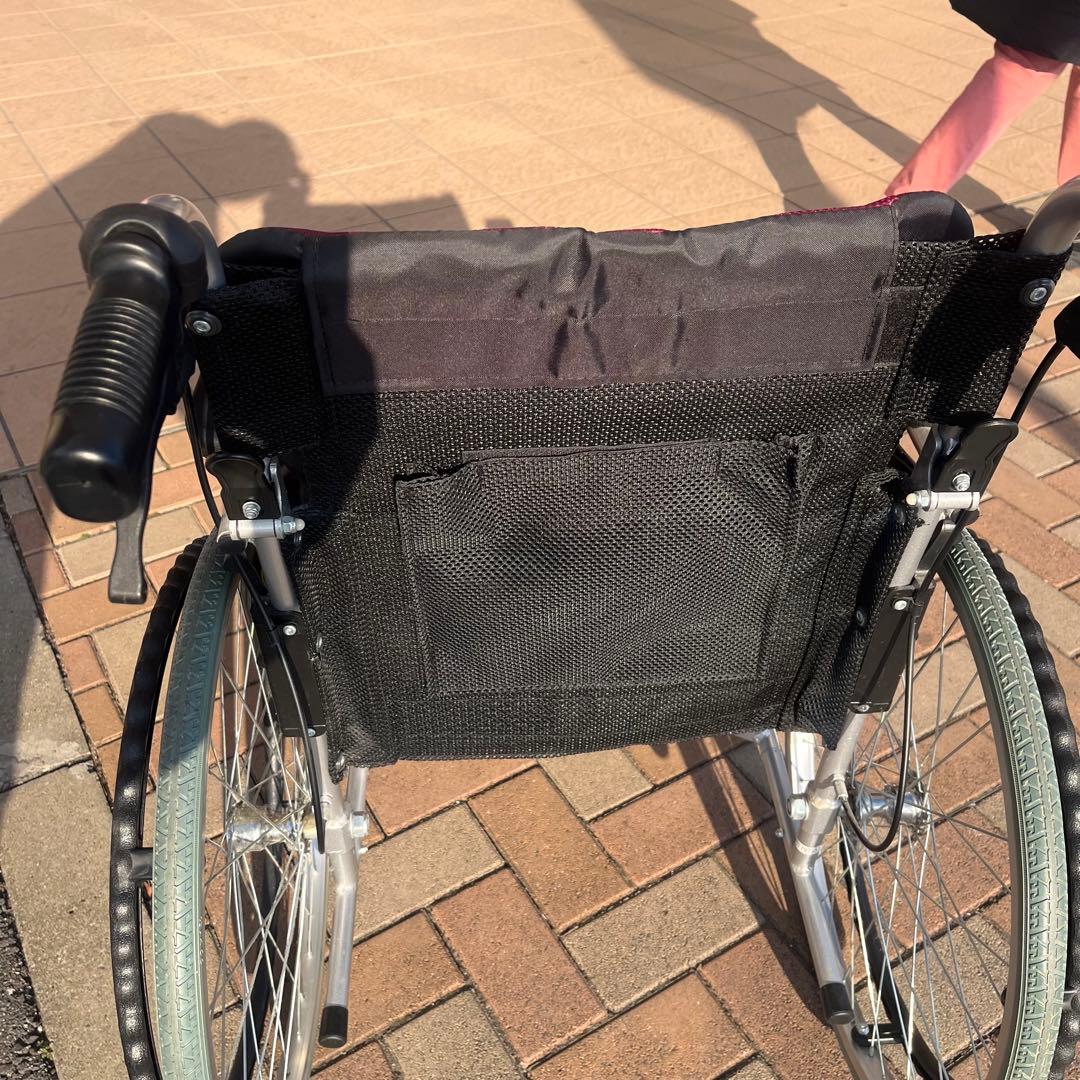 美品 Care-Tec 車椅子 CA-10SU レッド 折りたたみ 自走式