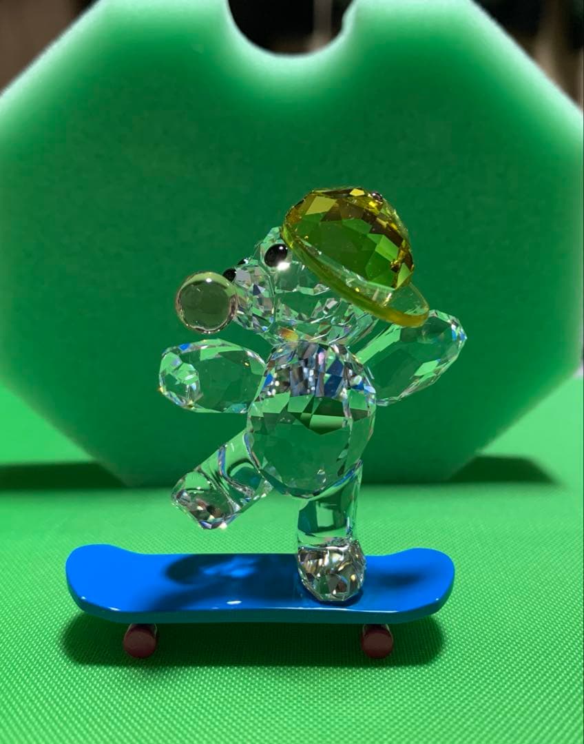 スワロフスキー　クリスベア　スケーターベア