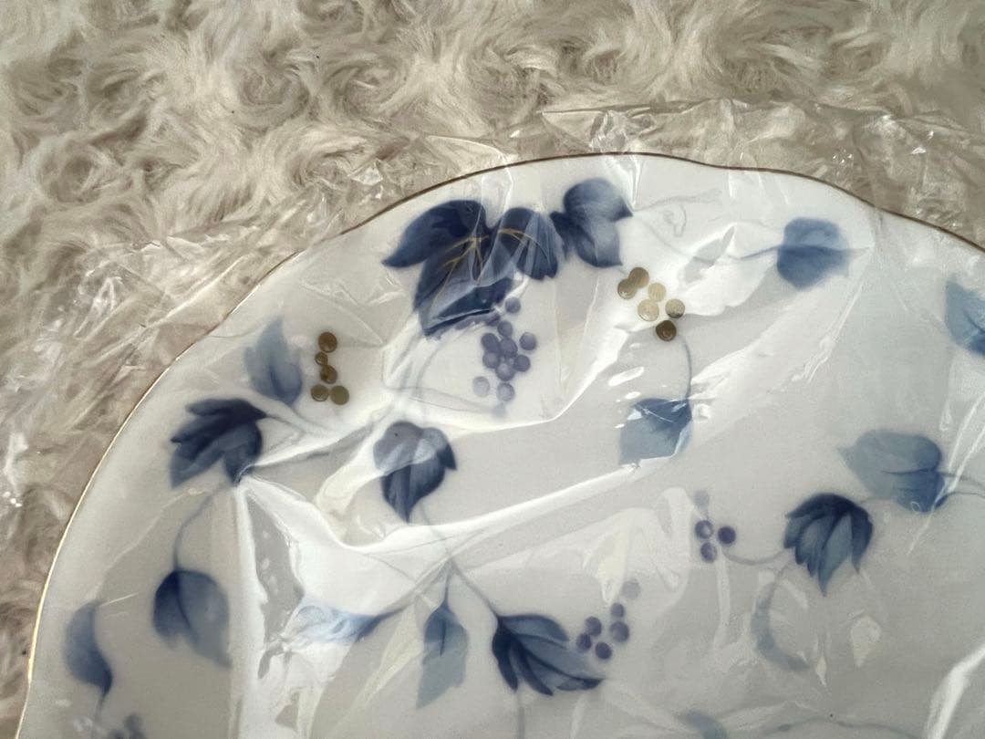 ニッコー　ファイン ボーンチャイナ　葡萄柄　オーバルボウル＆プレートセット