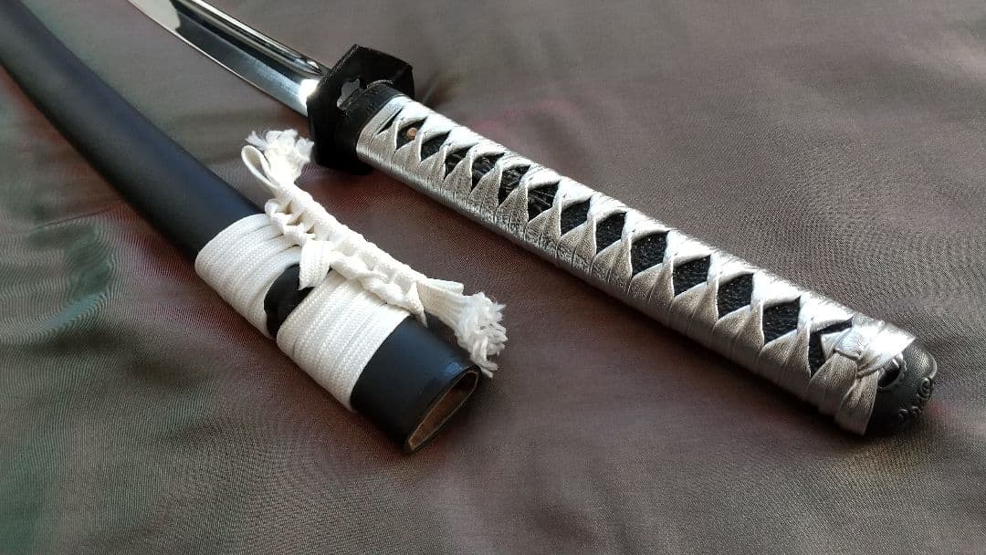 刺麟唐刀-高性能マンガン鋼 古兵器 武具 刀装具 日本刀 模造刀 居合刀