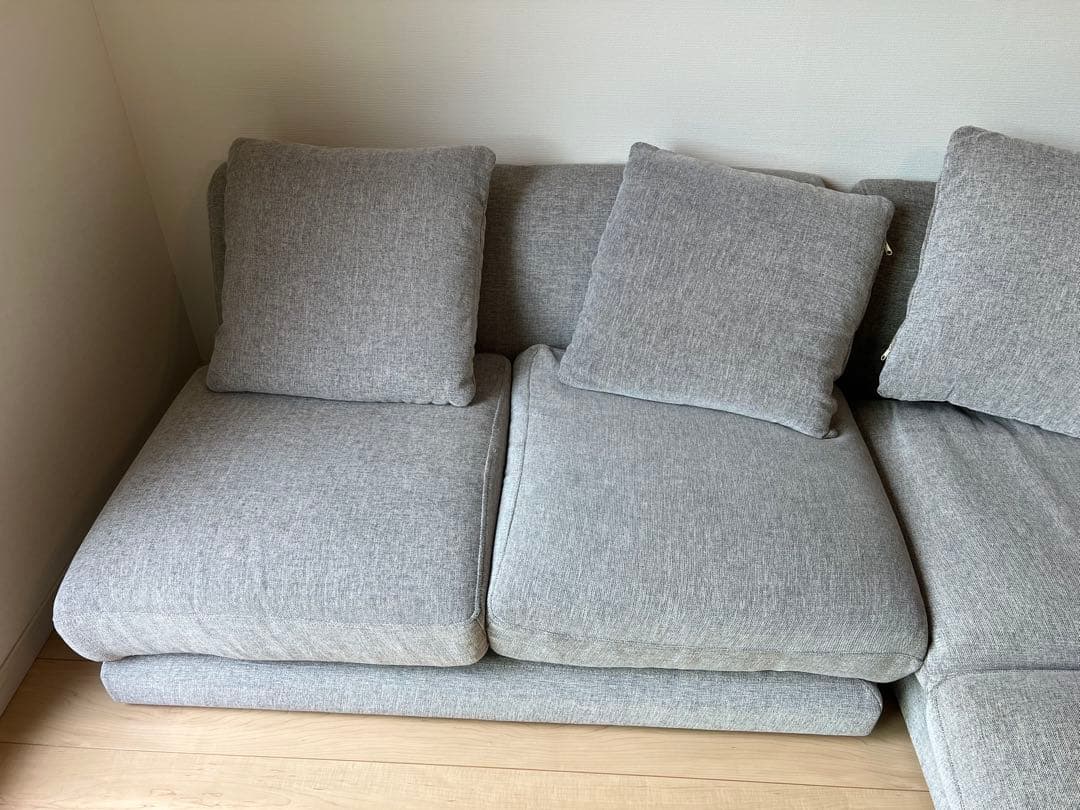 グレー コーナーソファ 4クッション付き