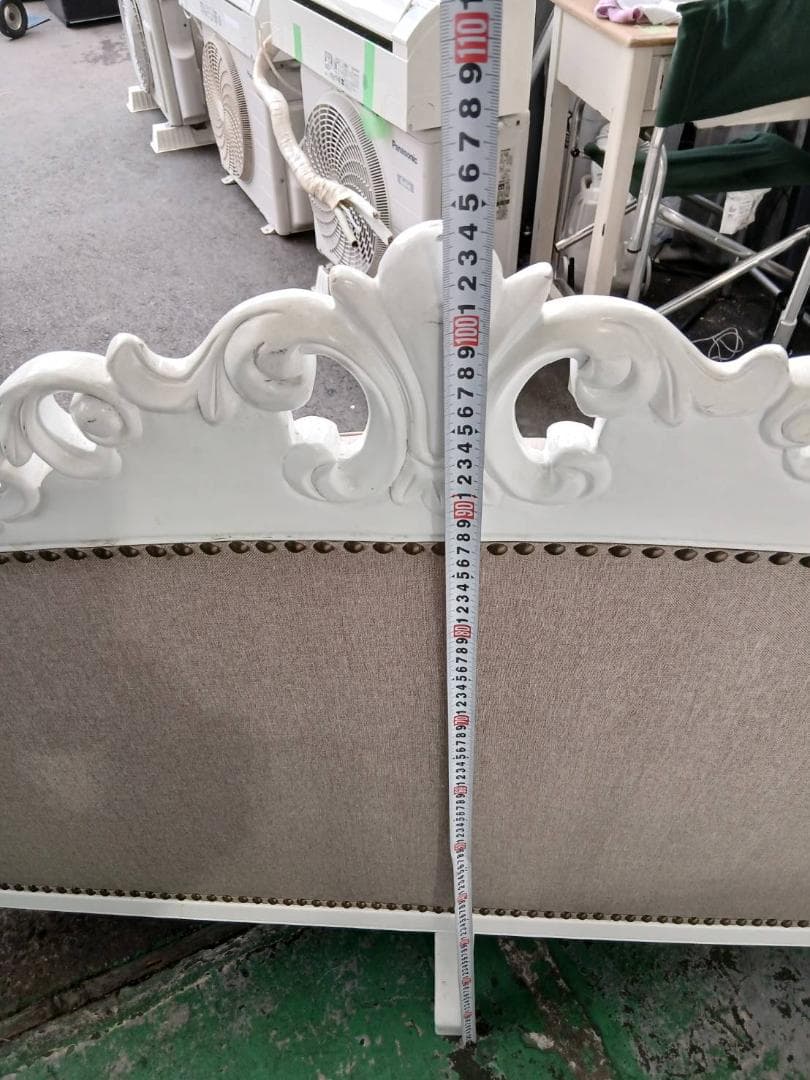 クラシック ベージュ ソファ 3人掛け　209