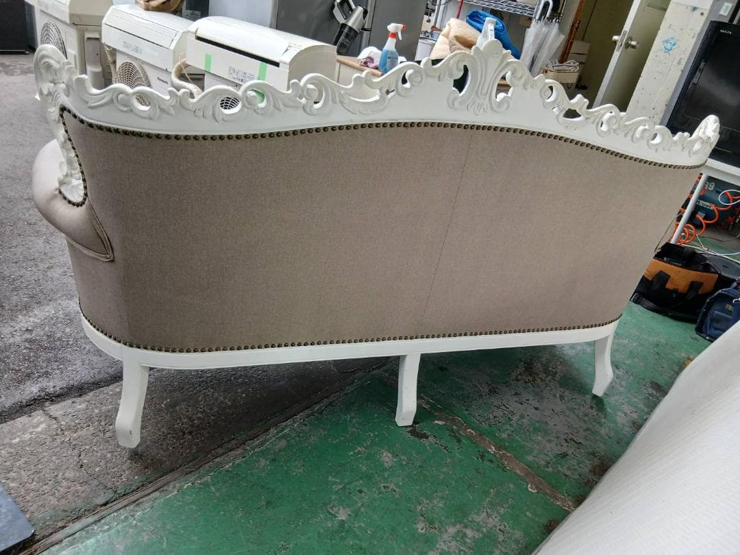 クラシック ベージュ ソファ 3人掛け　209