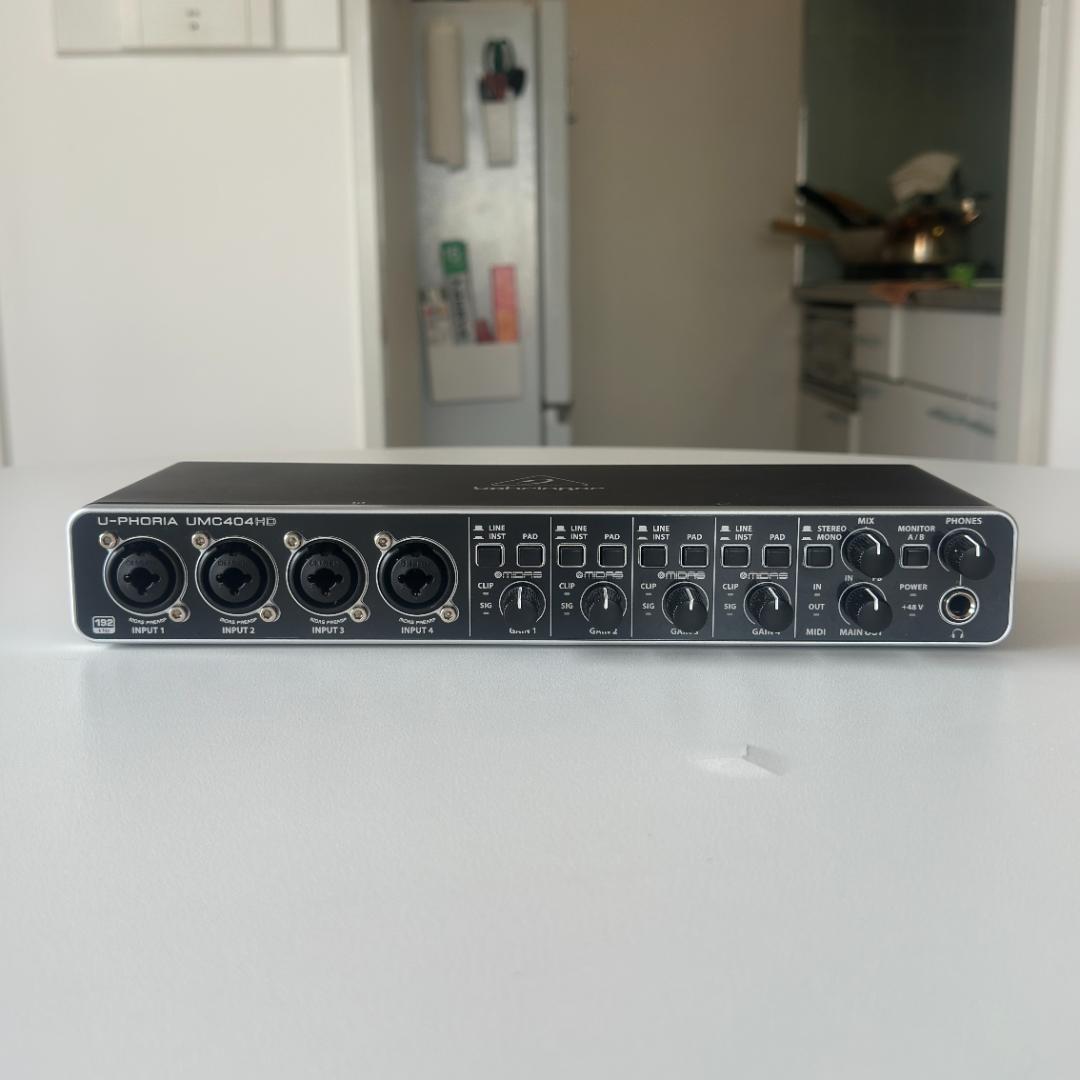U-PHORIA UMC404HD オーディオインターフェイス