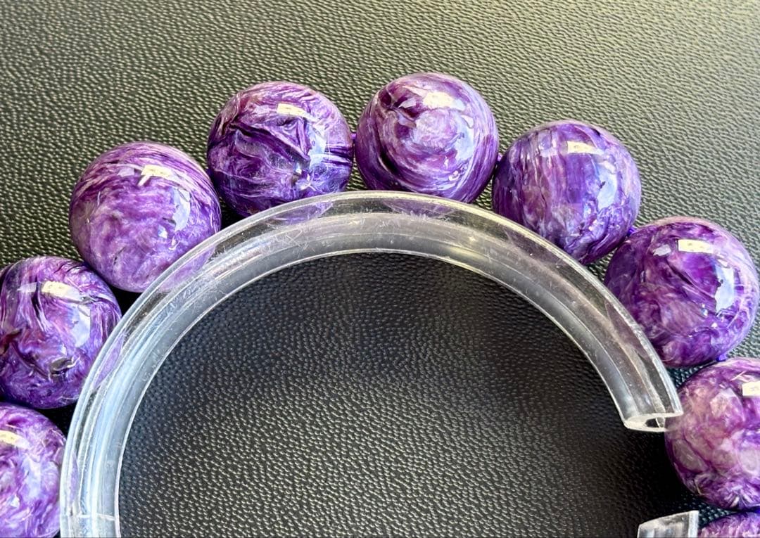 夢幻品質　秘蔵放出　世界三大ヒーリングストーン　幻のロイヤルクラウンチャロアイト