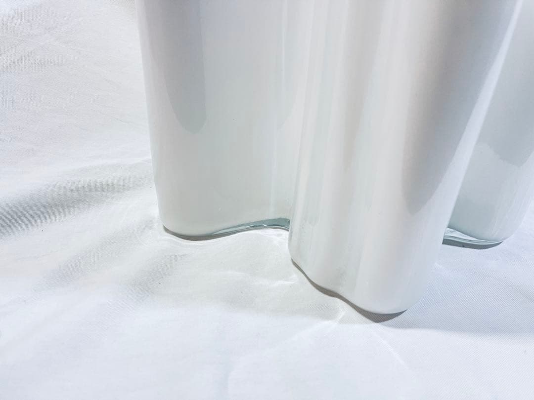 g*o様 ヴィンテージ iittala アアルトベース 3031ホワイト - メルカリ