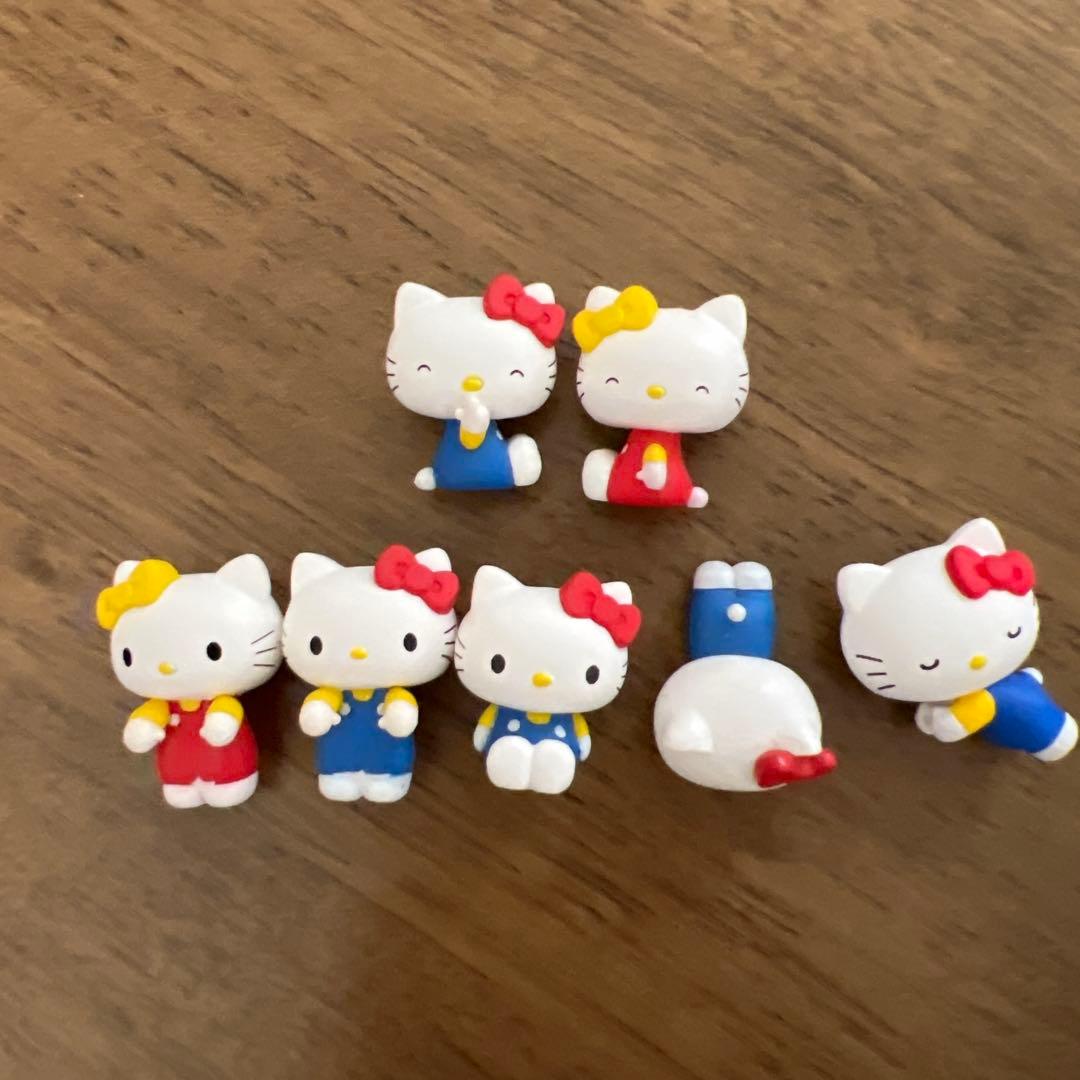ハローキティ フィギュア 7体セット サンリオ キティ ミミィ おすわり