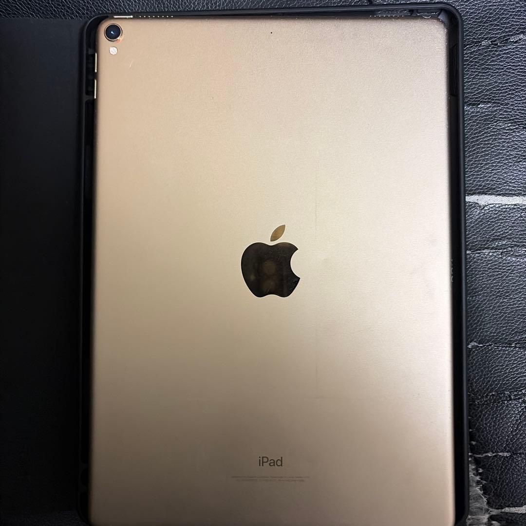 ゴールド iPad Pro