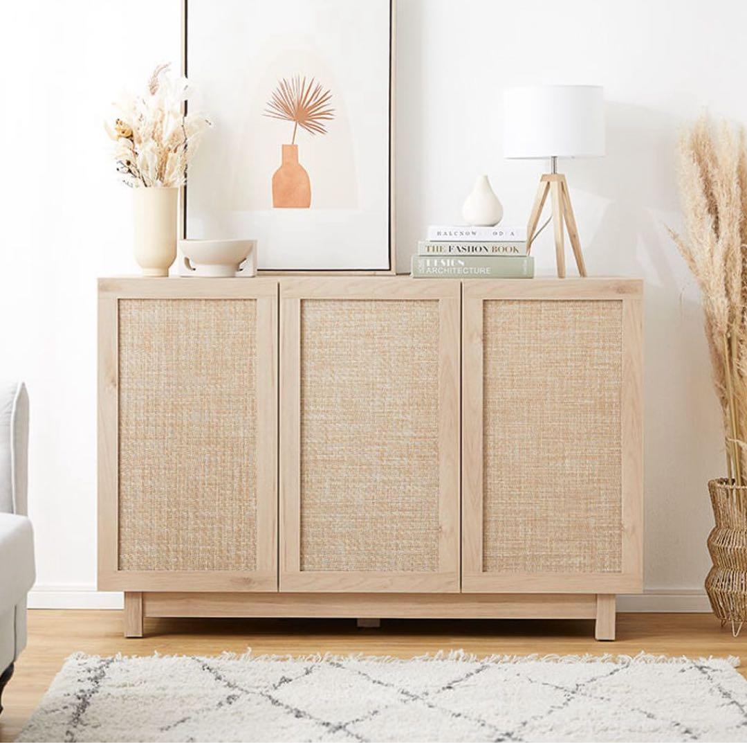 ナチュラルウッドキャビネット 3扉付き