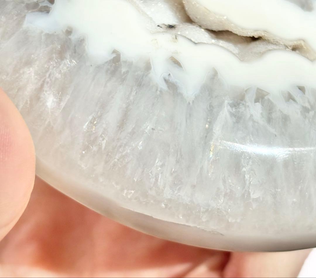 《希少・高品質✰》二回結晶の白月✧シュガークォーツ月型・台座付　クリアクォーツ