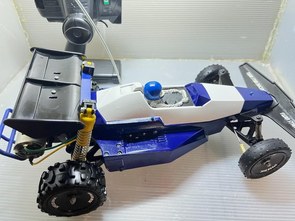 タミヤ 1/10 電動RCレーシングバギー ストライカー 完成品