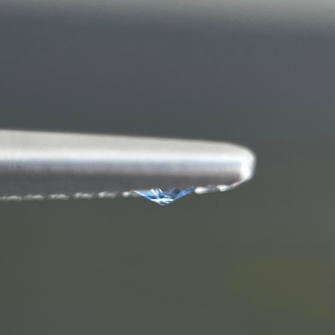 スリランカ産非加熱天然ブルーサファイアルース