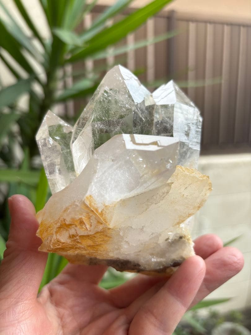 インド　ヒマラヤ　ヒマチャルプラデーシュ産　水晶クラスター　675g 姿良し