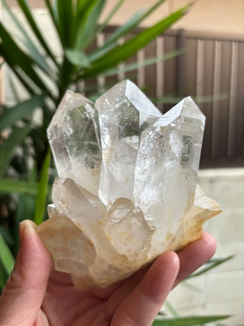 インド　ヒマラヤ　ヒマチャルプラデーシュ産　水晶クラスター　675g 姿良し