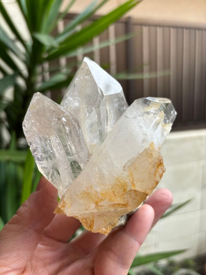 インド　ヒマラヤ　ヒマチャルプラデーシュ産　水晶クラスター　675g 姿良し