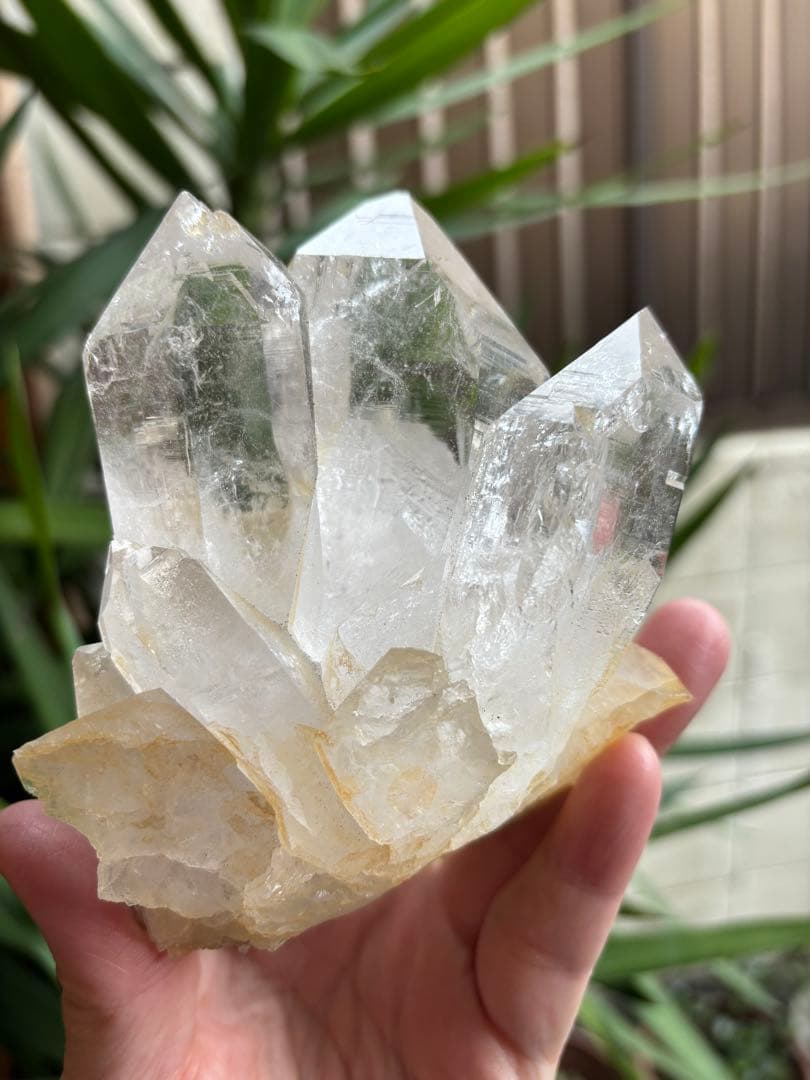 インド　ヒマラヤ　ヒマチャルプラデーシュ産　水晶クラスター　675g 姿良し