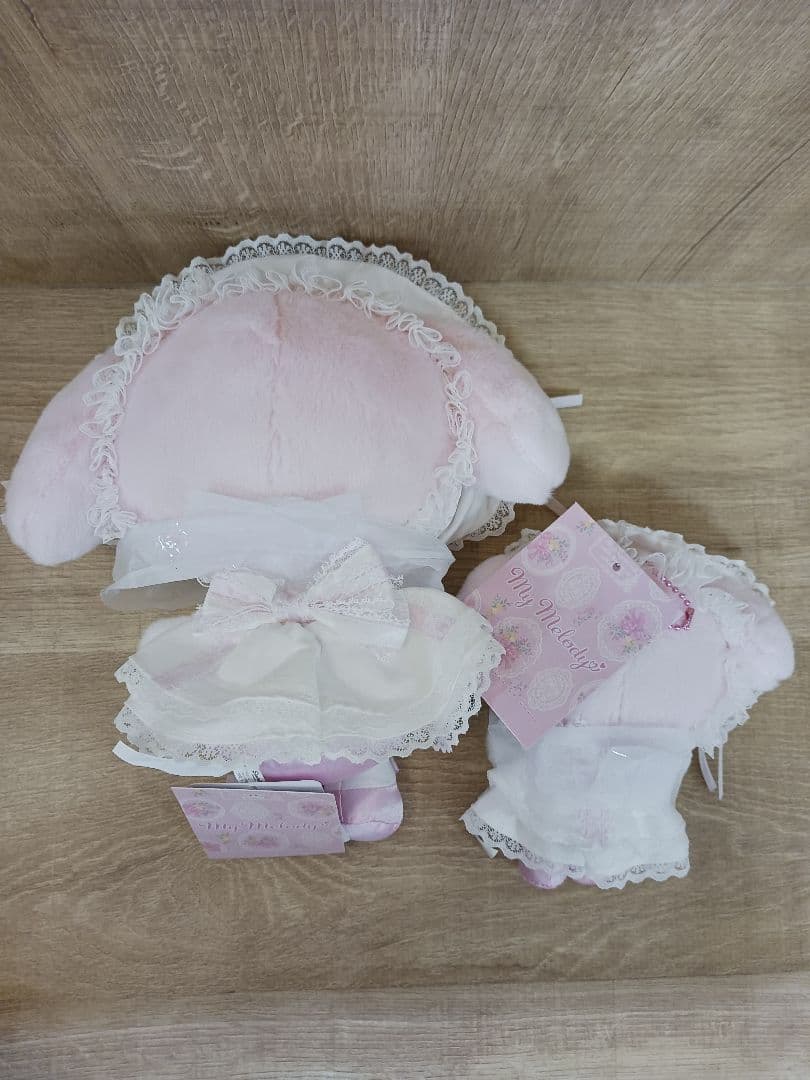 マイメロディ ホワイトフリルデザインシリーズ ぬいぐるみ マスコット