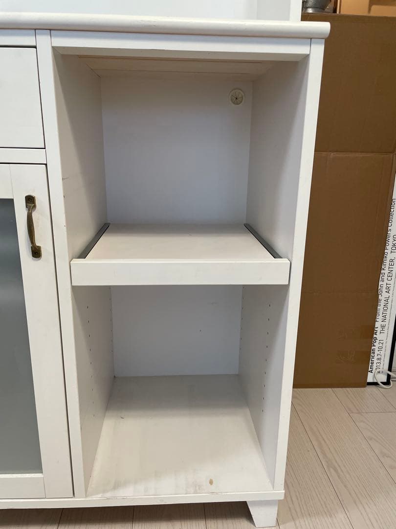 ホワイト木製食器棚・キッチンカウンター