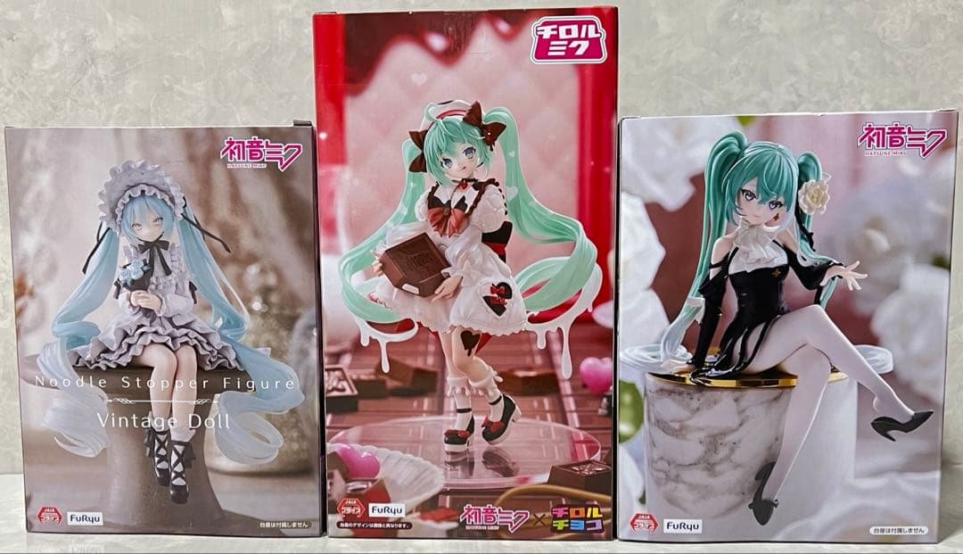 初音ミク ヴィンテージドール&チロルミク&白薔薇 フィギュア3点セット