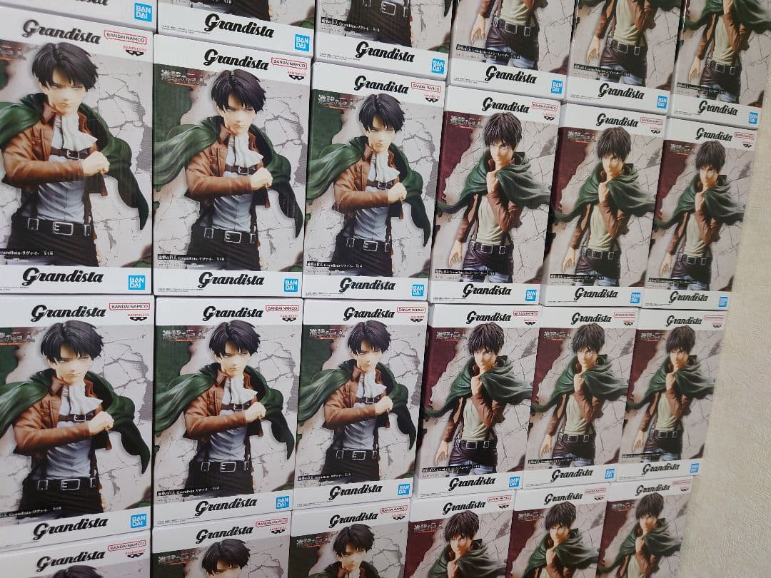 進撃の巨人 Grandista エレン イェーガー リヴァイ　計30個　各15個