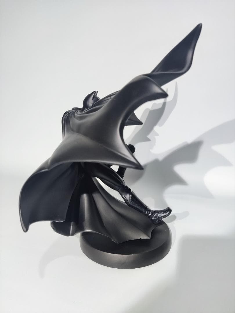 全世界4000体限定】DCダイレクト バットマンビギンズ フライト