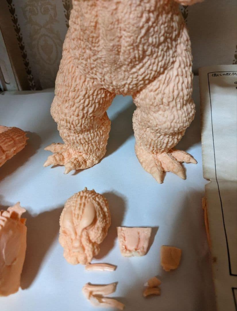 ゴジラ モスゴジ ガレージキット 海洋堂