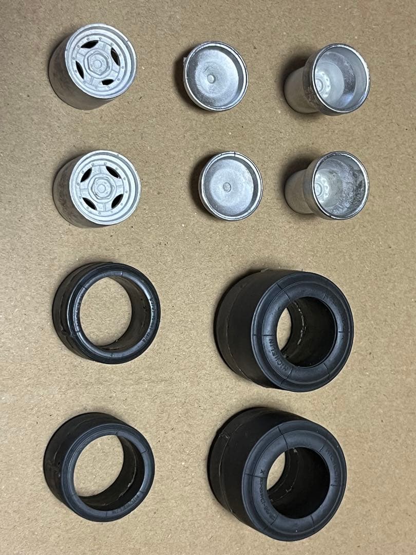 希少フェラーリ312T4 ,ジル・ビルニューヴ,1/24レジンキット - メルカリ