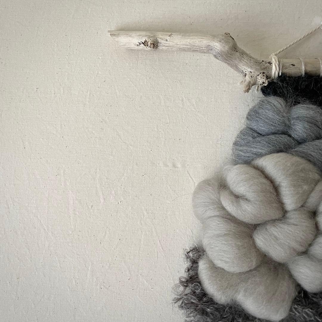 ウィービング タペストリー 『冬の森に棲むいきもの。』