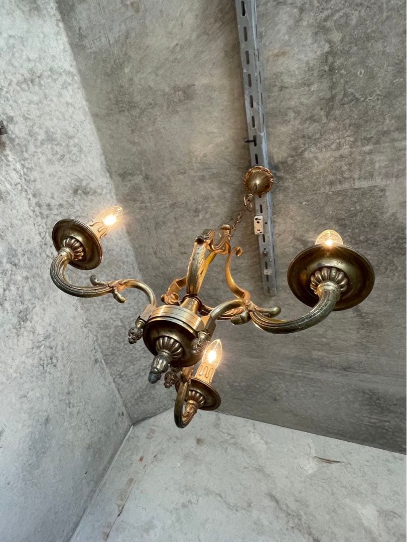 35. Cage フランス アンティーク シャンデリア 3灯 キャンドルブロンズ