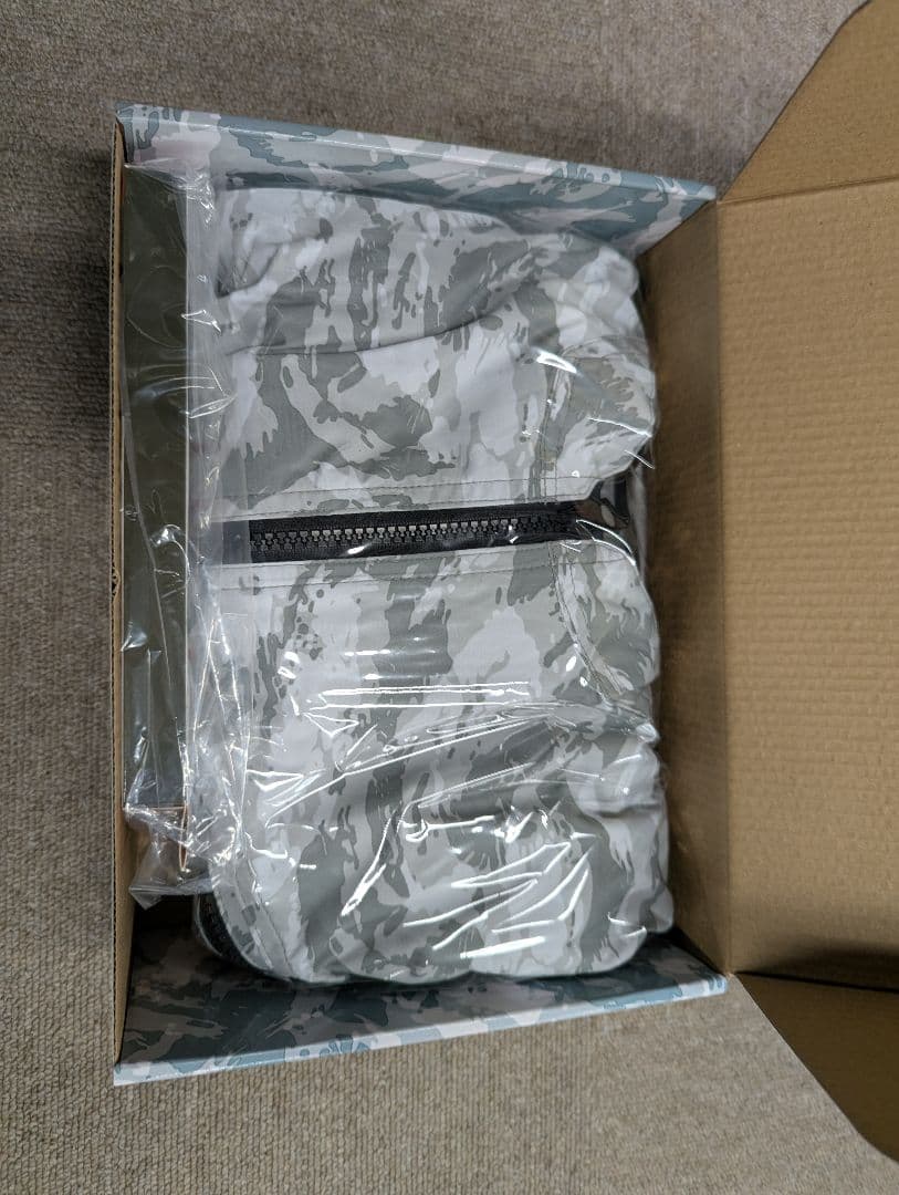 THANKO 冷蔵服3 ペルチェ冷却 ストームホワイト 3L バッテリー付