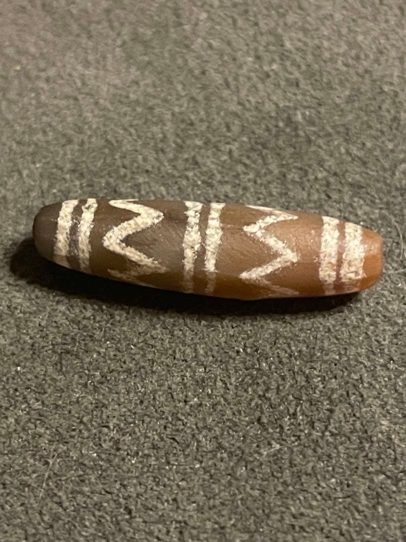 古代エッチドカーネリアン　天珠