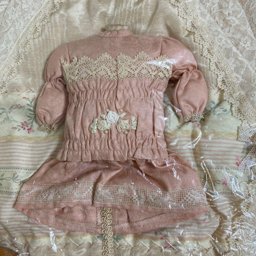 イマン　マリカ　トルソーコラージュ