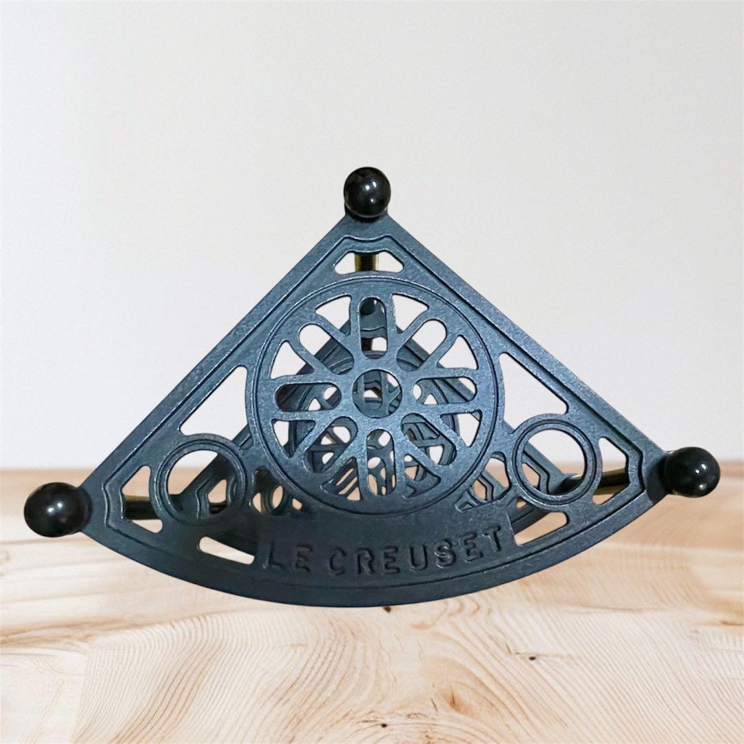 LE CREUSET ポットスタンド マットブラック 希少品 3段 - メルカリ