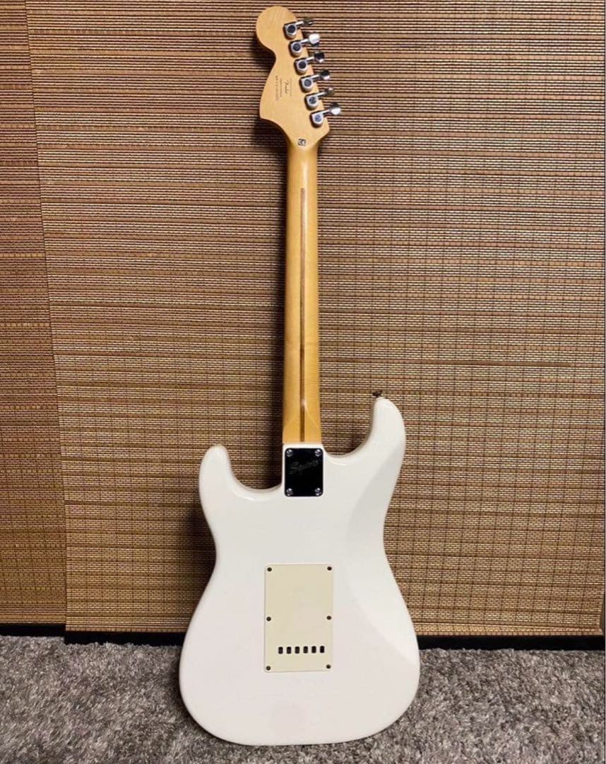Squier エレキギター