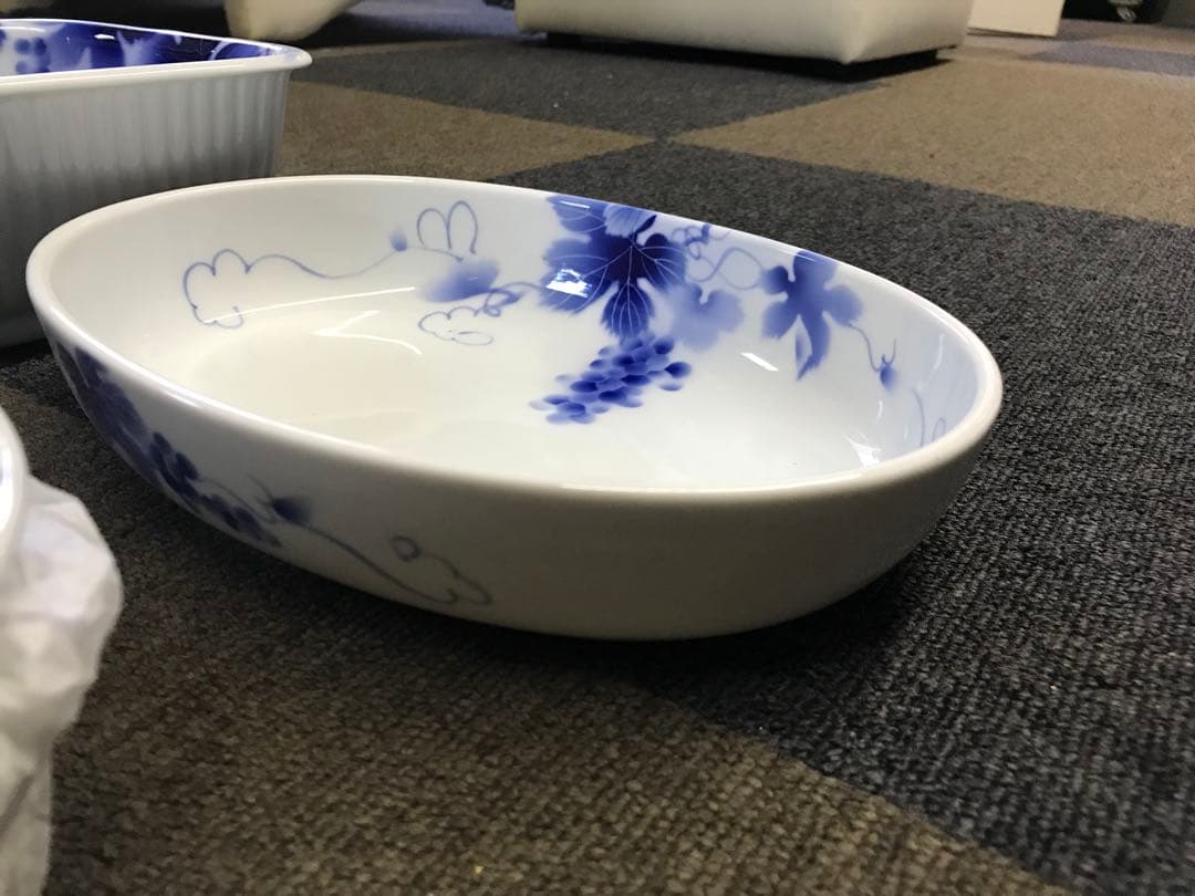 ぶどう模様の食器セット 8点