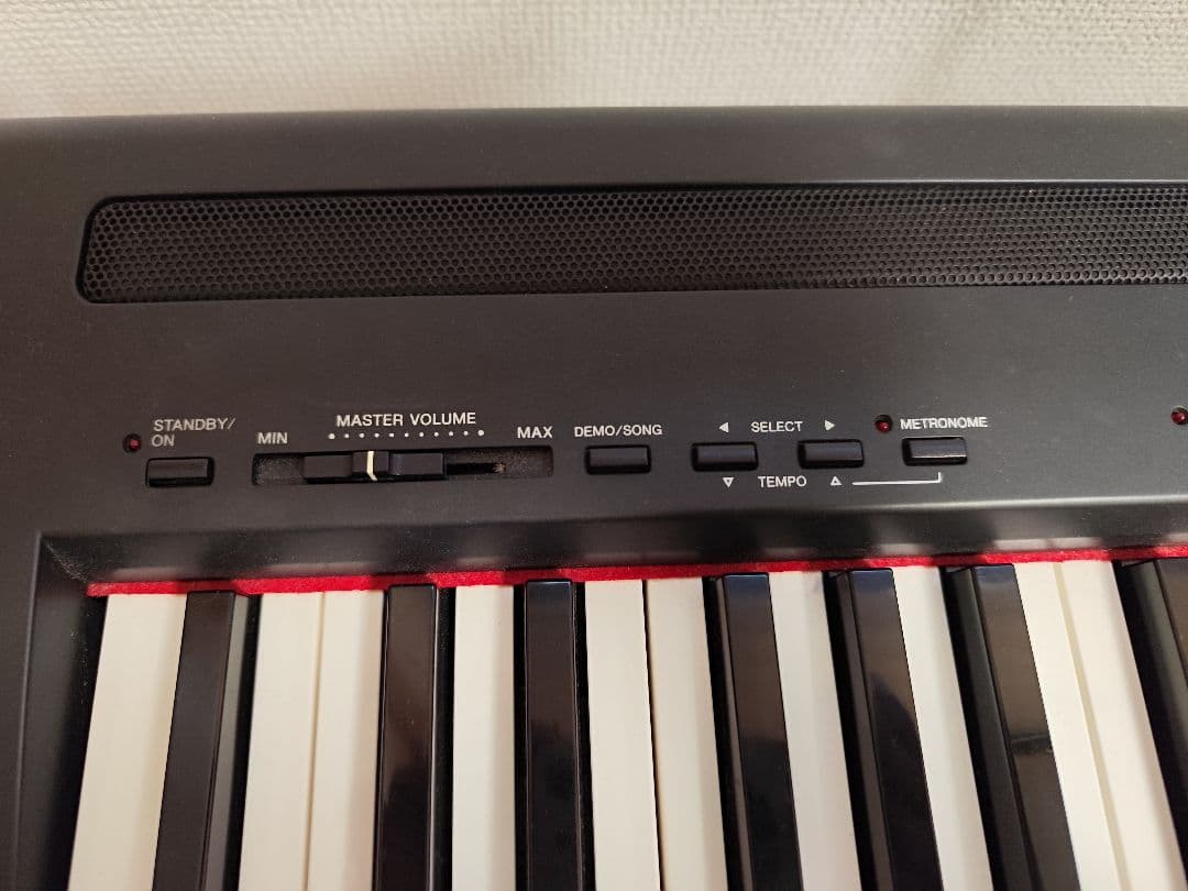 YAMAHA 電子ピアノ P-85 椅子付き 手渡しもしくは近所なら配送可