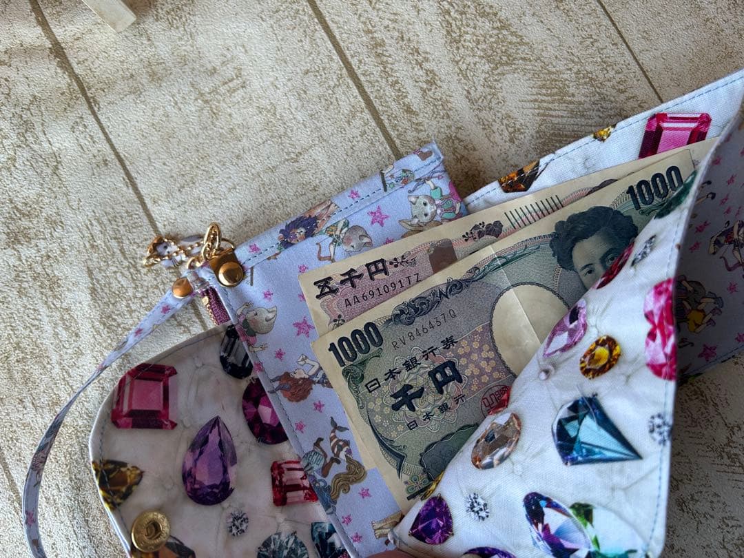 2名様限定 ジョリーフルール お札入れ付きケース その他も相談可