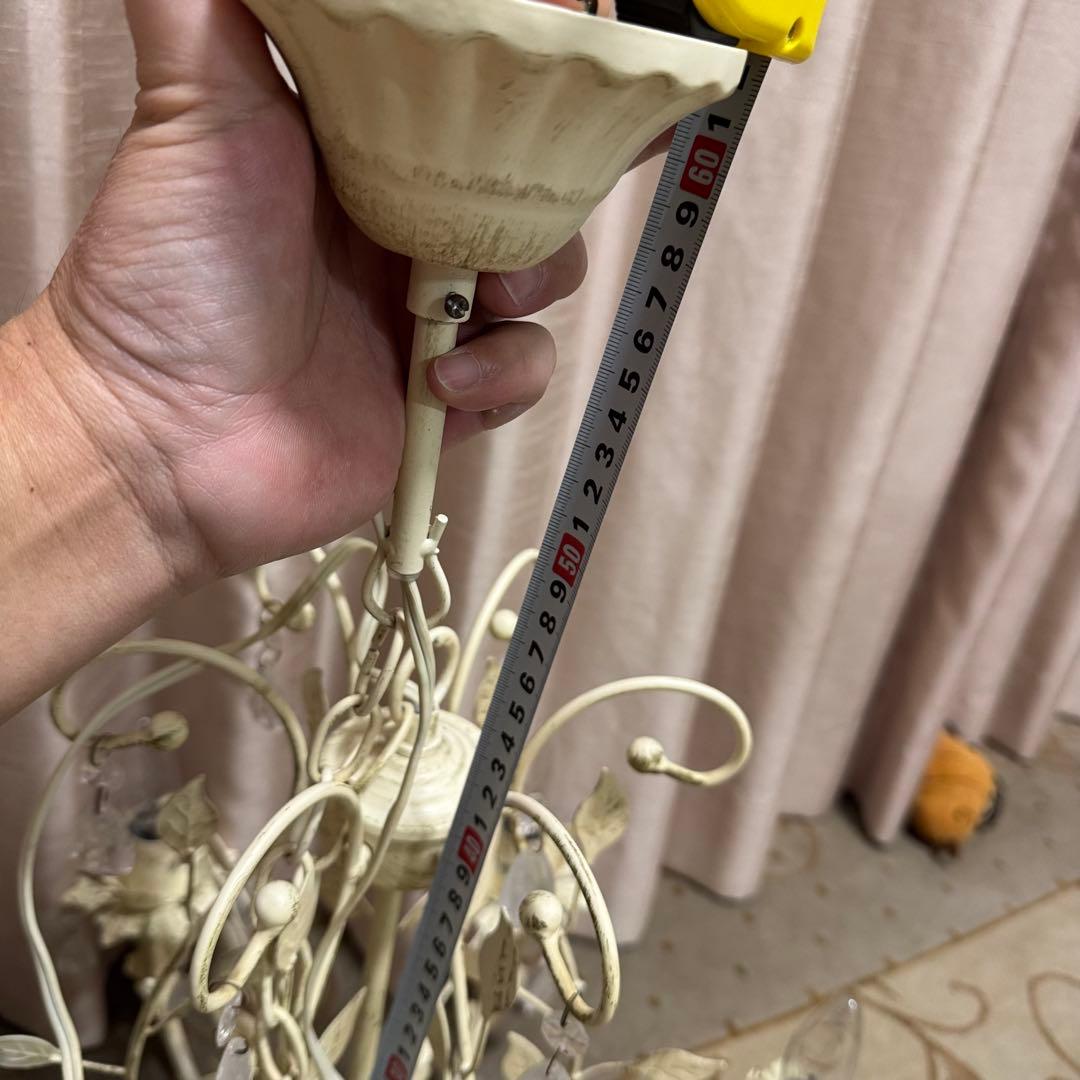 シャンデリア 6灯 ローラアシュレイ シャビー アンティーク 姫系 白