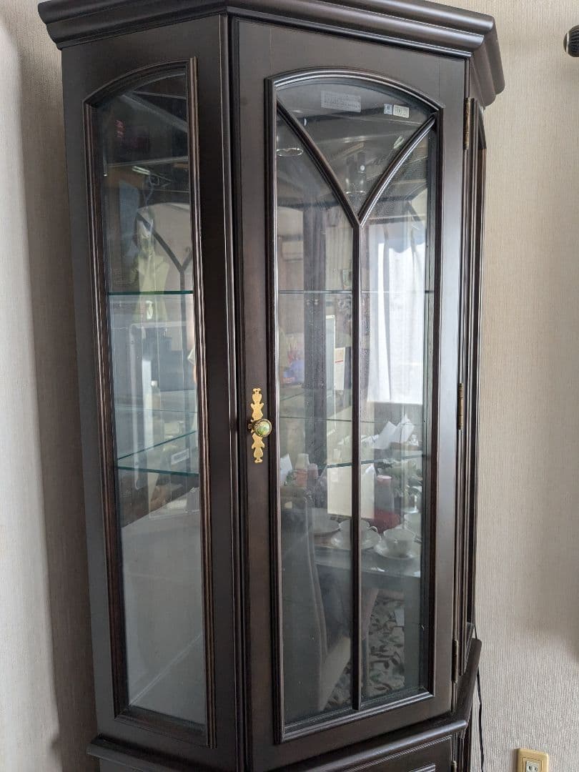 カリモク　アンティーク　コーナー　飾り棚　カップボード　キャビネット