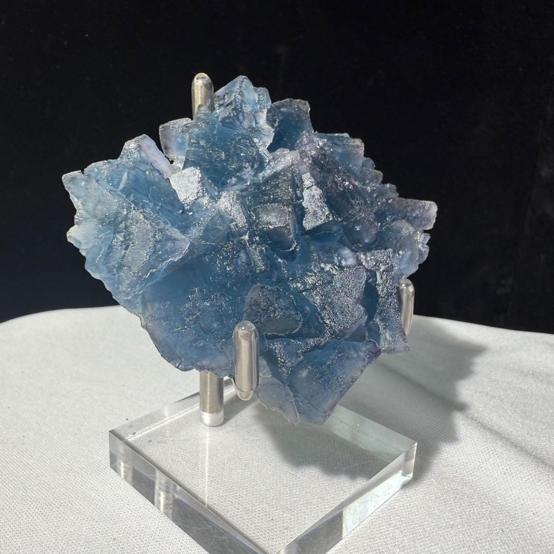 天然石ブルーフローライトの原石　置物　鉱物NO.072003