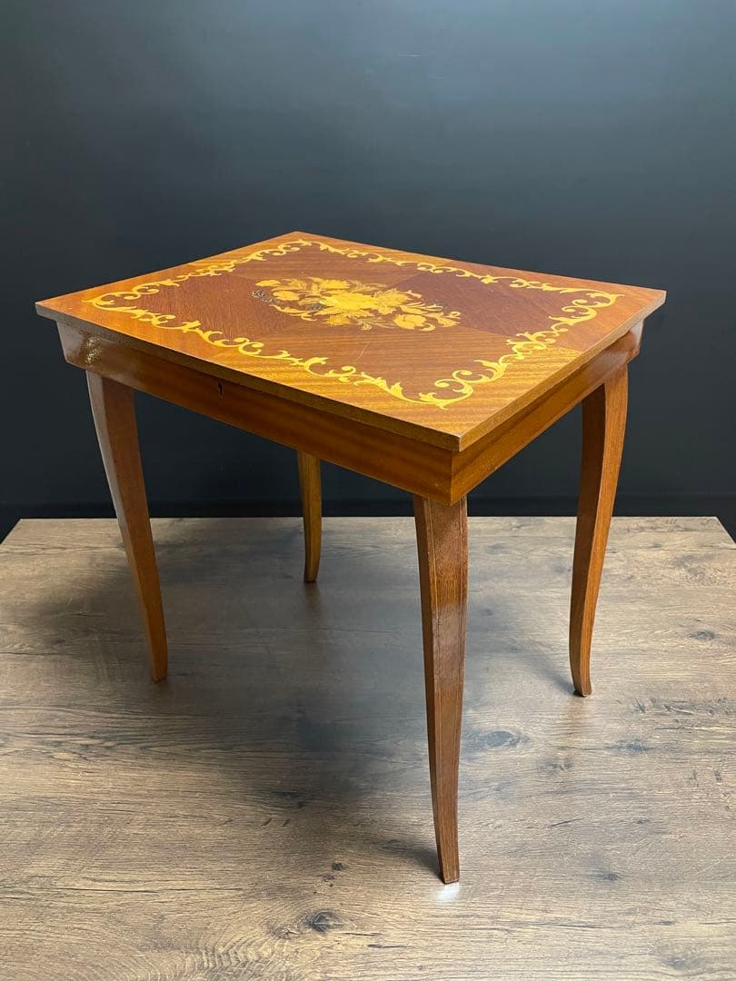 イタリア製　オルゴール付　ヴィンテージ　サイドテーブル