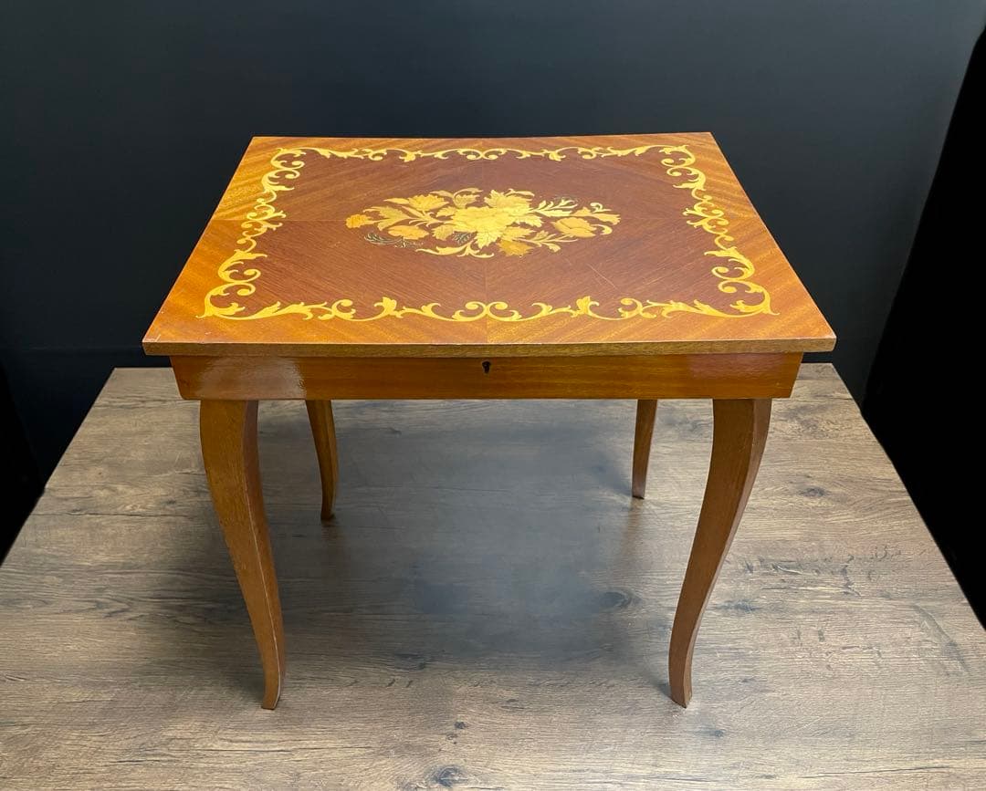 イタリア製　オルゴール付　ヴィンテージ　サイドテーブル