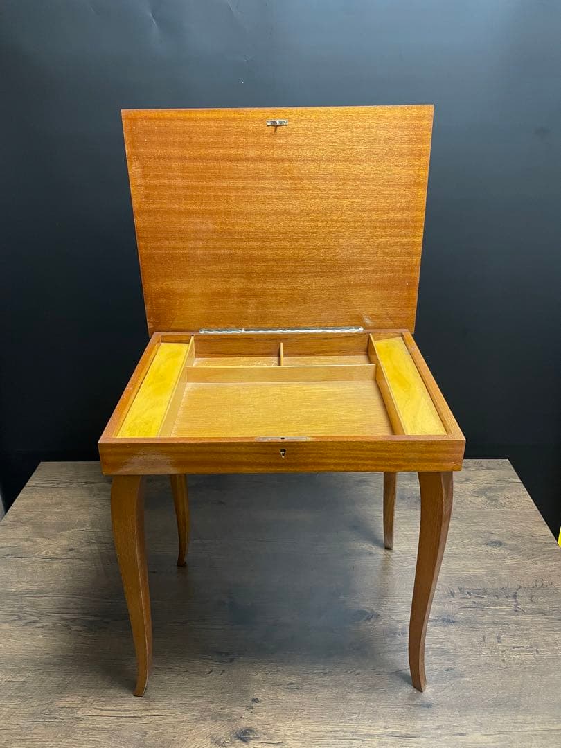 イタリア製　オルゴール付　ヴィンテージ　サイドテーブル