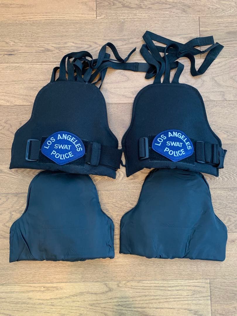 激レア 実物 ポイントブランク ベスト&サファリランド ショルダーアーマーセット