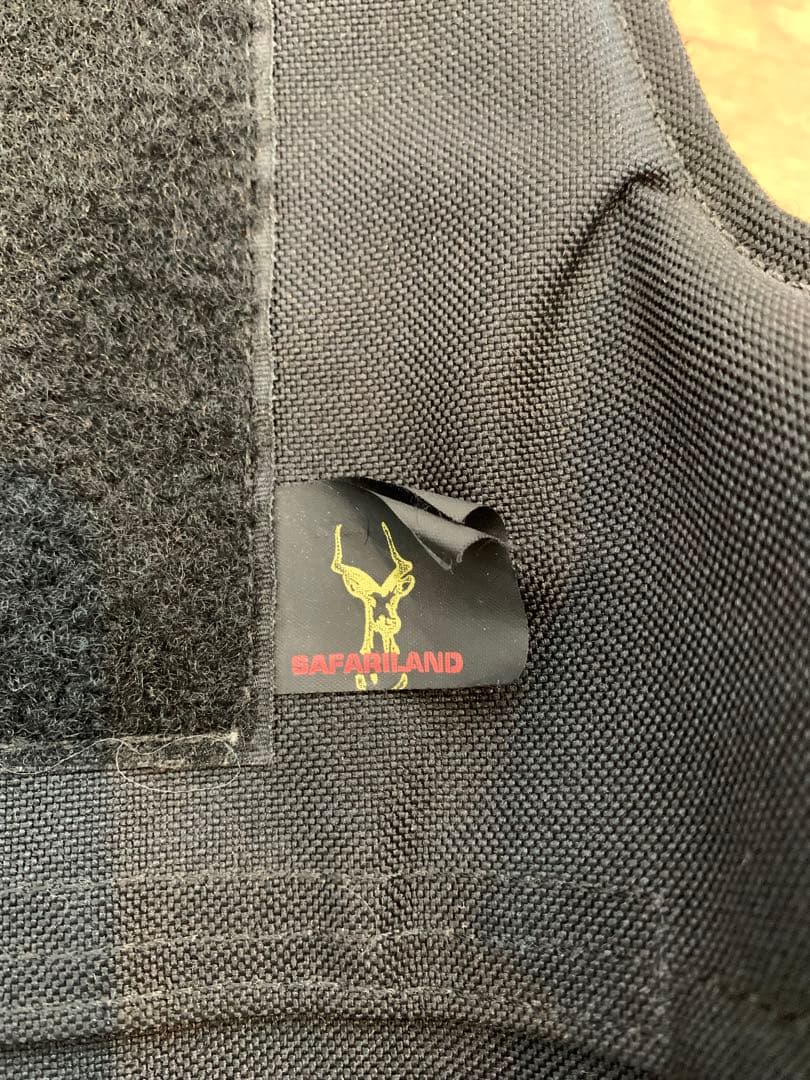 激レア 実物 ポイントブランク ベスト&サファリランド ショルダーアーマーセット