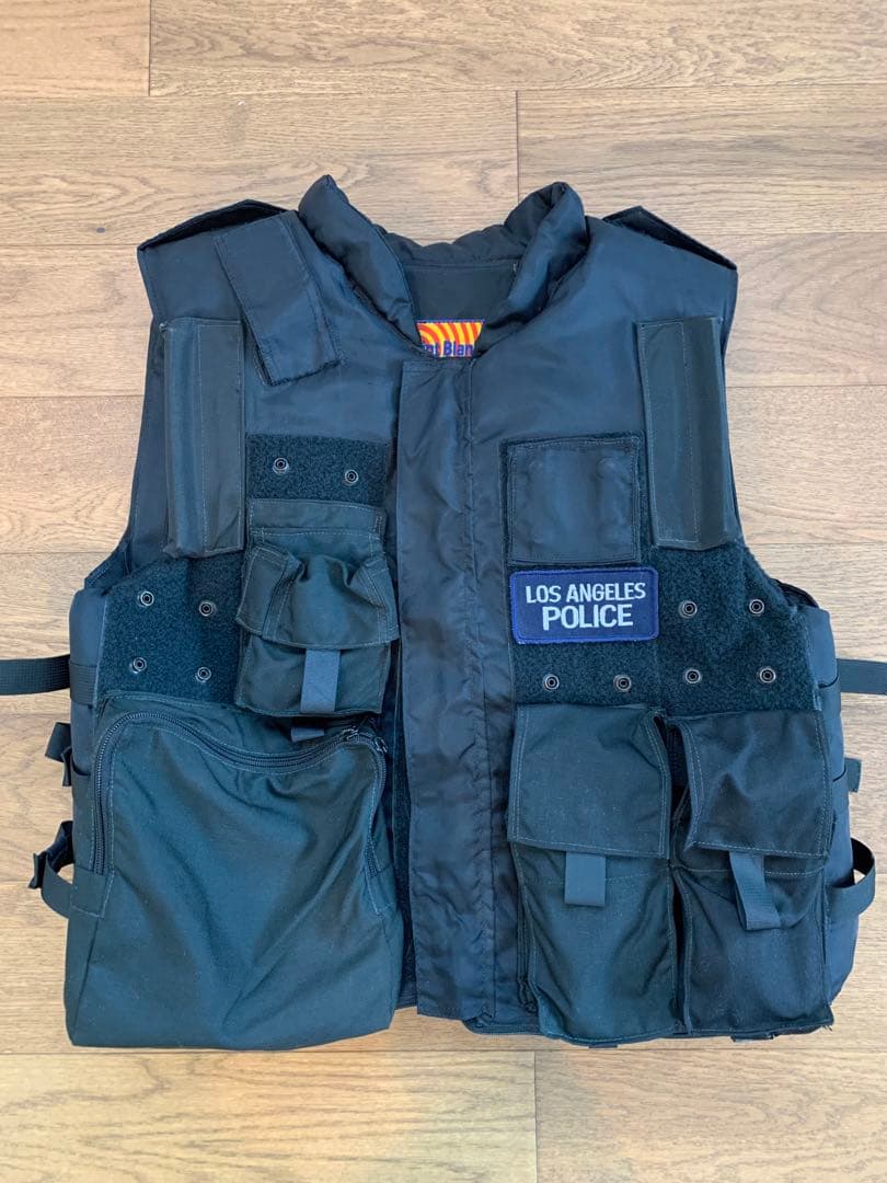 激レア 実物 ポイントブランク ベスト&サファリランド ショルダーアーマーセット