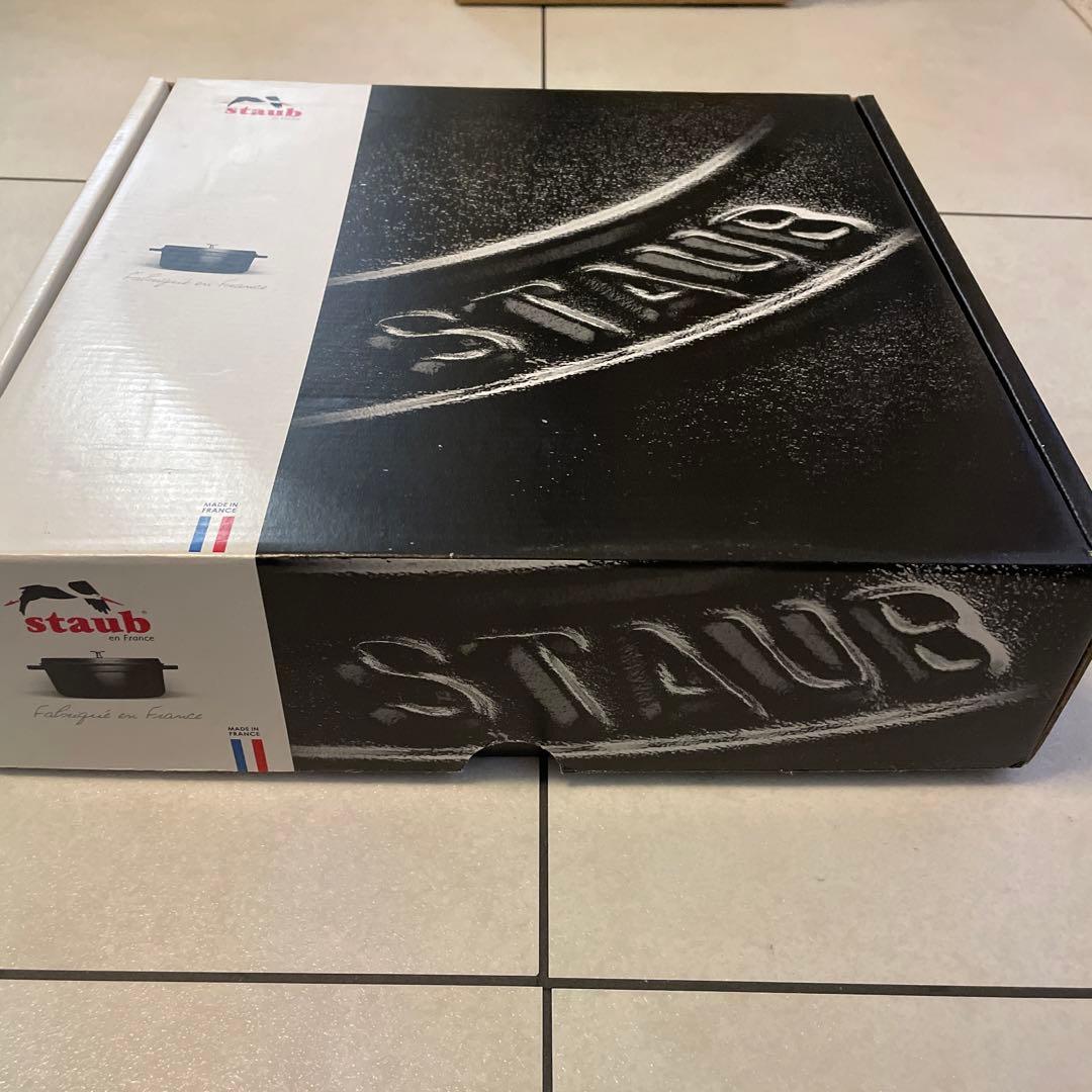 新品 ストウブ ブレイザー・ソテーパン ブラック 28cm