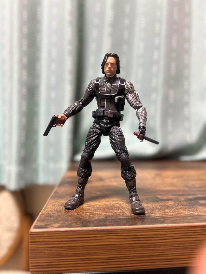 マーベルレジェンド ウィンターソルジャー バッキー - メルカリ